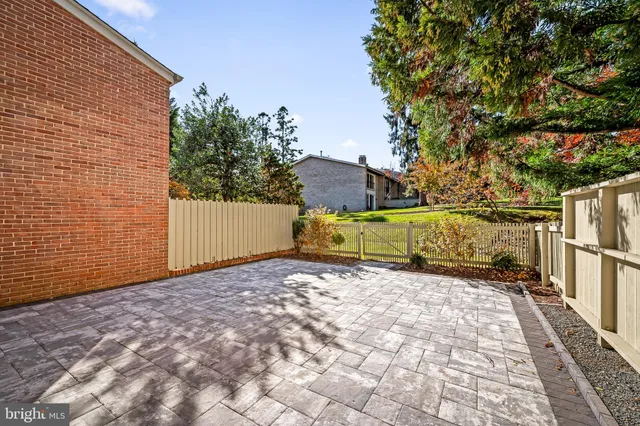 $475,000 | 20 Palmer Green Court, Baltimore, MD 21210