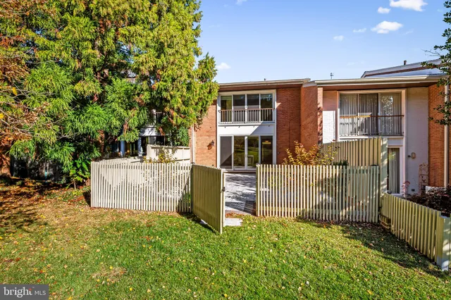 $475,000 | 20 Palmer Green Court, Baltimore, MD 21210