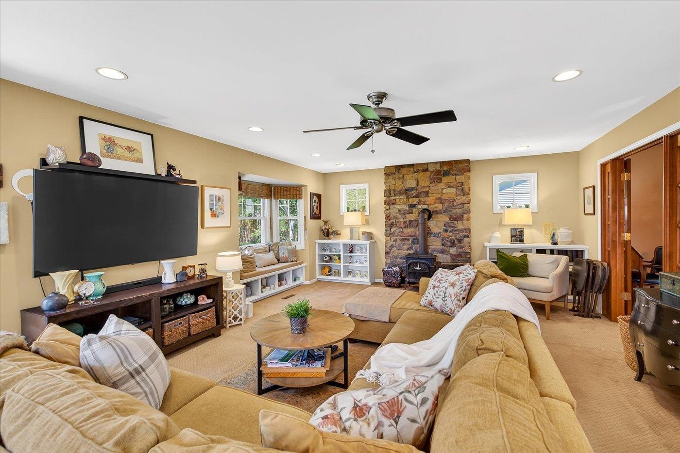 1910 La Sierra Way Madison, WI 53716 - Photo 21 of 38