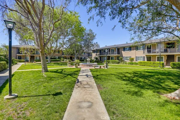 $550,000 | 660 South Glassell Street, Unit 78, Orange, CA 92866
