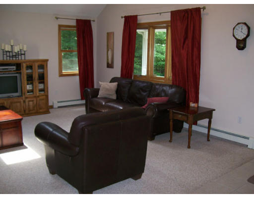 106 Allen Road Easton, MA 02356 - Photo 12 of 21 Gallery Image 12
