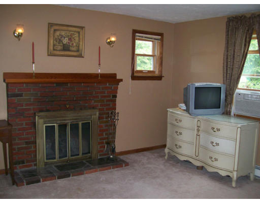 106 Allen Road Easton, MA 02356 - Photo 17 of 21 Gallery Image 17