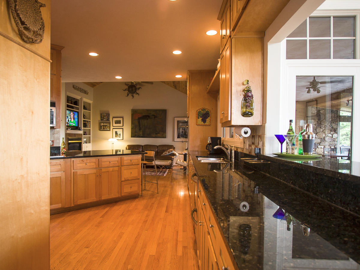 1049 Sprinkle Road Fincastle, VA 24090 - Photo 15 of 67 Kitchen