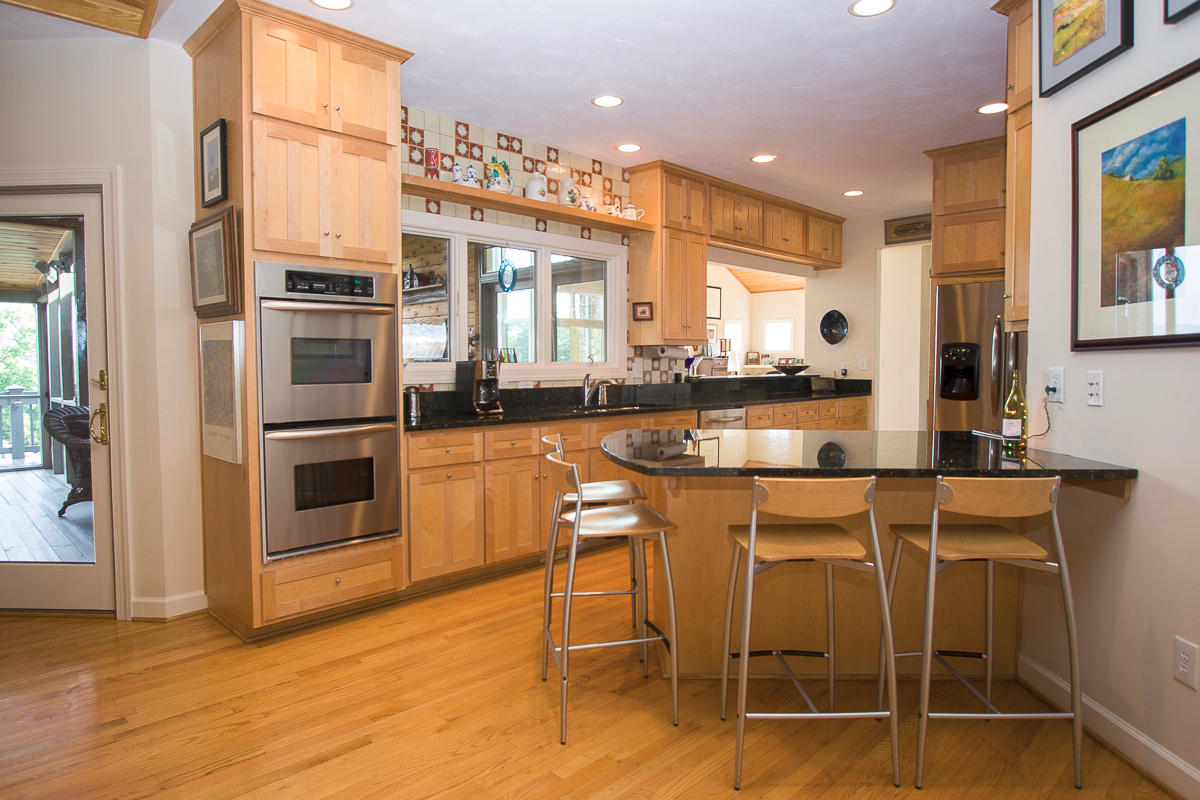 1049 Sprinkle Road Fincastle, VA 24090 - Photo 16 of 67 Kitchen