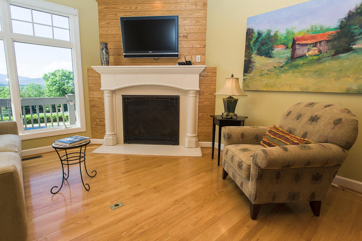 1049 Sprinkle Road Fincastle, VA 24090 - Photo 25 of 67 MasterBed