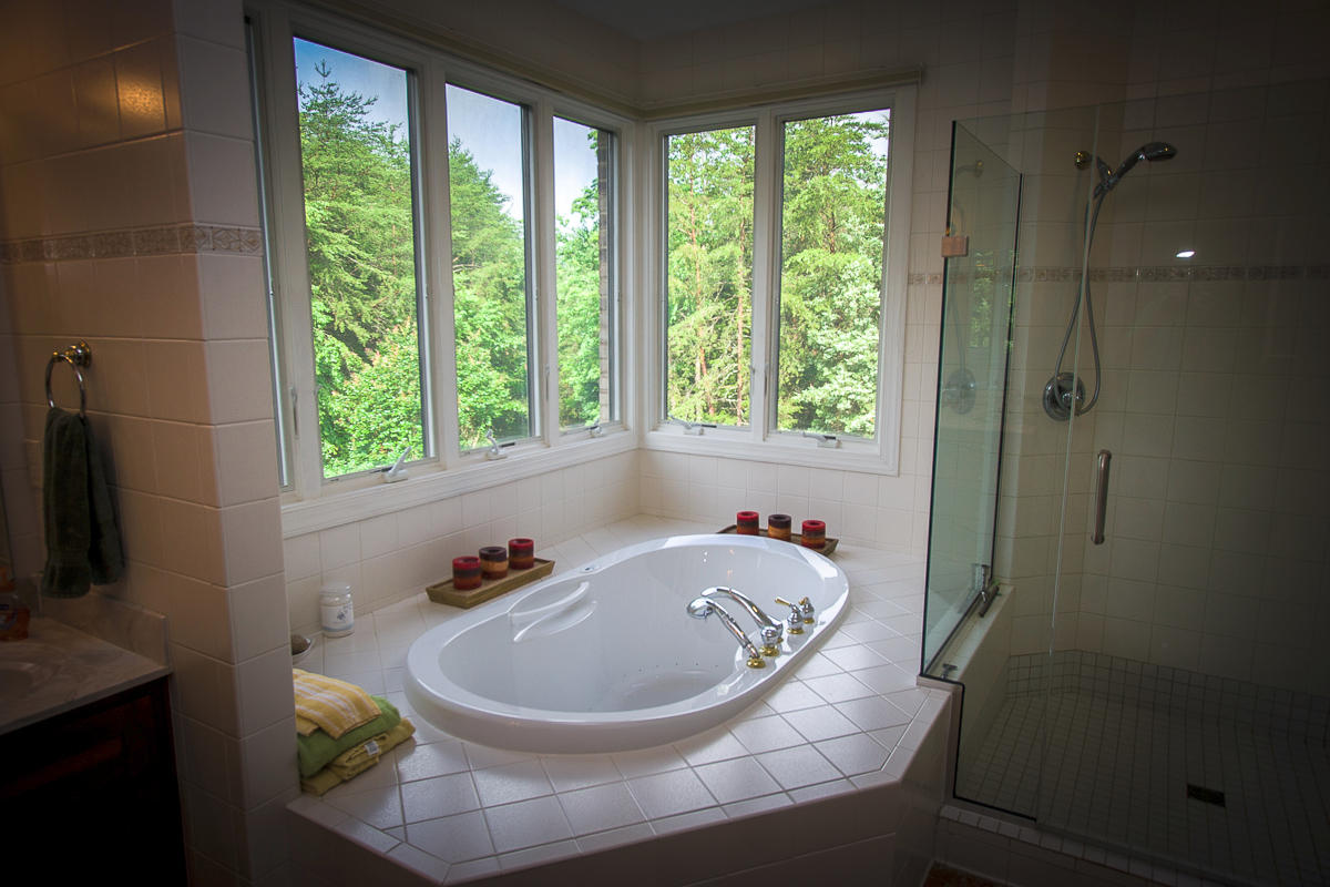 1049 Sprinkle Road Fincastle, VA 24090 - Photo 27 of 67 MasterBath