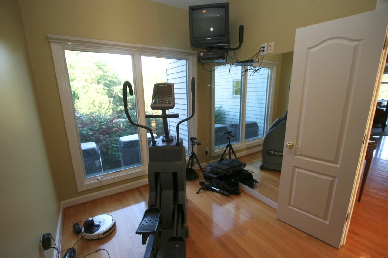 1049 Sprinkle Road Fincastle, VA 24090 - Photo 31 of 67 Exercise Room2