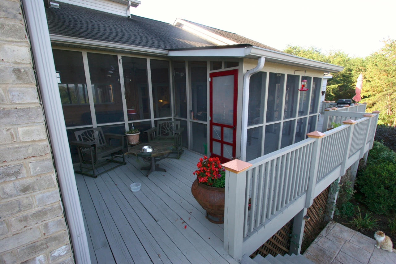 1049 Sprinkle Road Fincastle, VA 24090 - Photo 54 of 67 Deck6