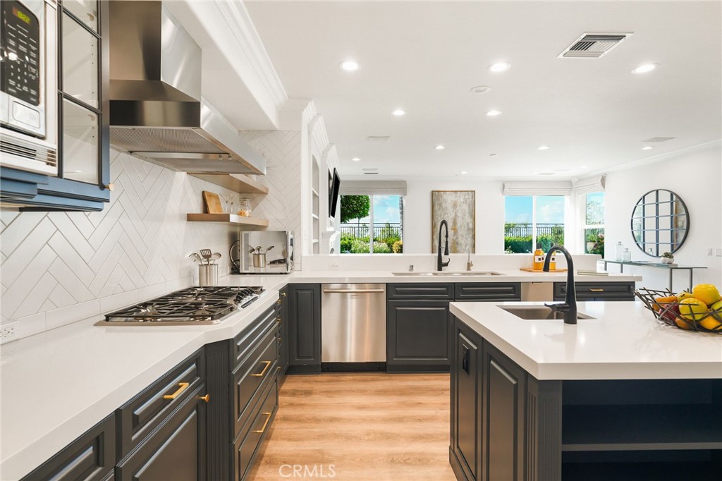 20112 Vía Cellini Porter Ranch, CA 91326 - Photo 23 of 64