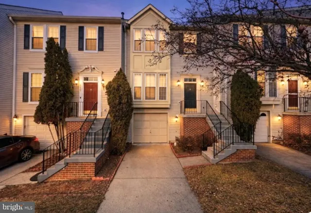 $524,900 | 2224 Sluice Channel Place, Woodbridge, VA 22192