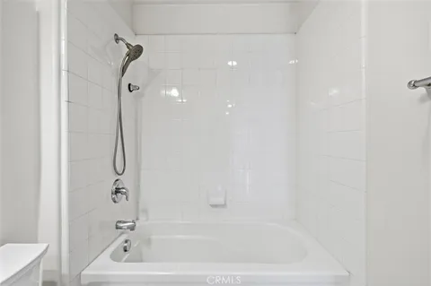 $1,145,000 | 5506 West 149th Place, Unit 5, Hawthorne, CA 90250