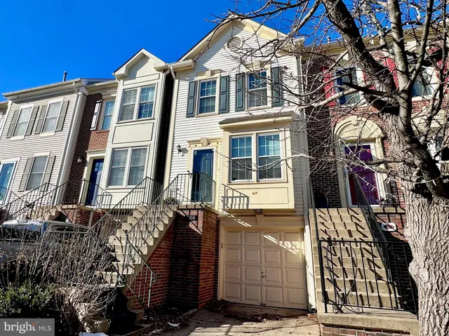 $2,950 | 3006 Heritage Springs Court, Alexandria, VA 22306