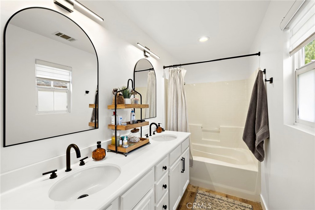 90 Three Vines Court Ladera Ranch, CA 92694 - Photo 18 of 29