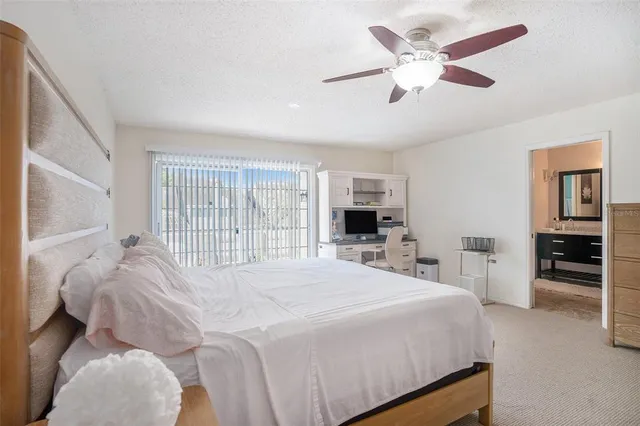 $570,000 | 5203 Bayshore Boulevard, Unit 11, Tampa, FL 33611