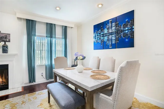 $570,000 | 5203 Bayshore Boulevard, Unit 11, Tampa, FL 33611