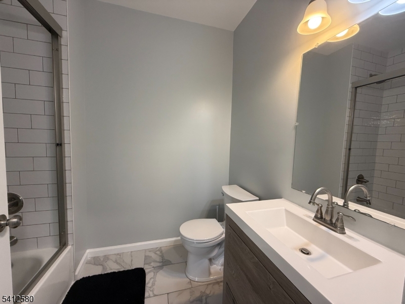 190 East Lindsley Road Cedar Grove, NJ 07009 - Photo 8 of 13