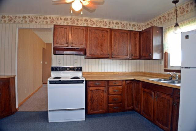 6060 Douglas Road Ida, MI 48140 - Photo 3 of 12 Kitchen