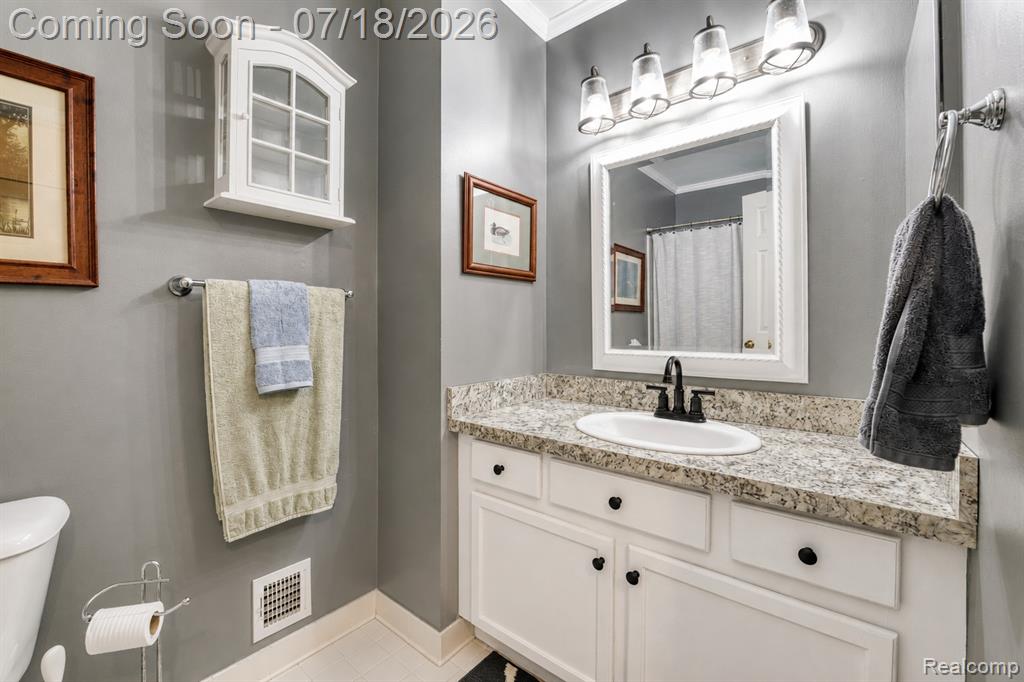 30 Pine Tree Ridge, Unit 2 Waterford, MI 48327 - Photo 5 of 31