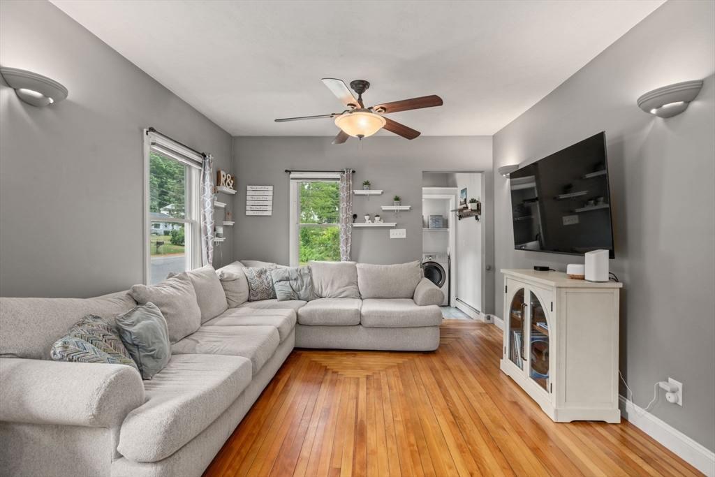 64 Parker Road Lancaster, MA 01523 - Photo 3 of 28