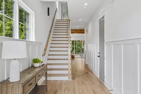 $1,250,000 | 2434 B Chapman Drive, Nashville, TN 37206