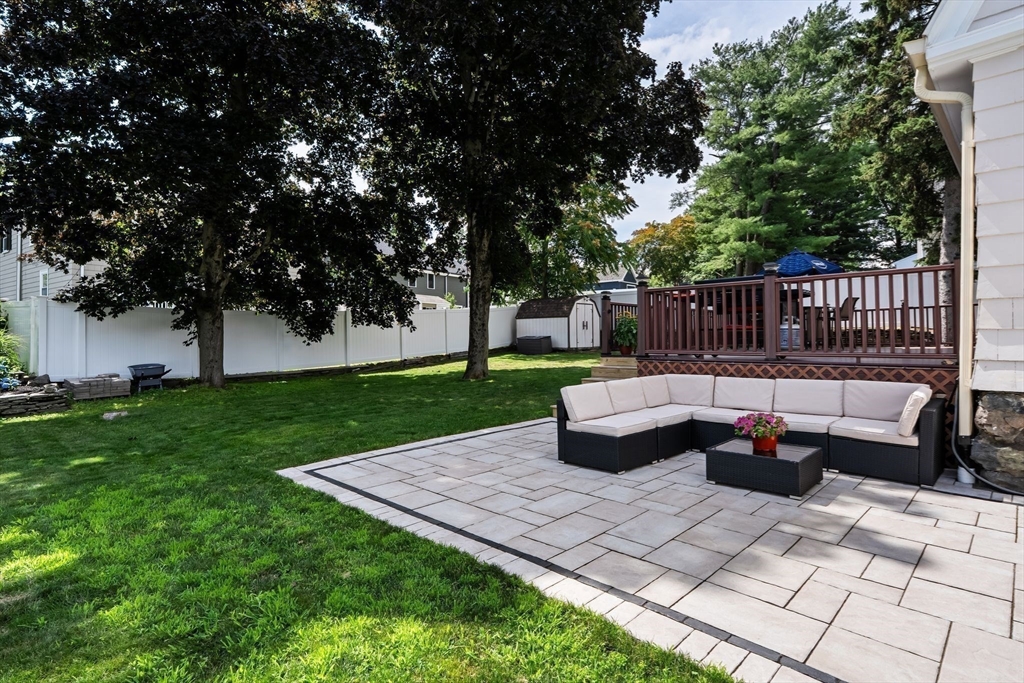 12 Sunset Road Stoneham, MA 02180 - Photo 27 of 42