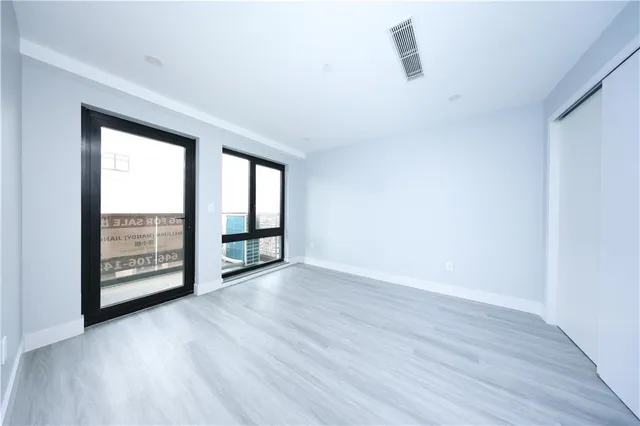 $762,900 | 643 5th Avenue, Unit 3A | Greenwood Heights