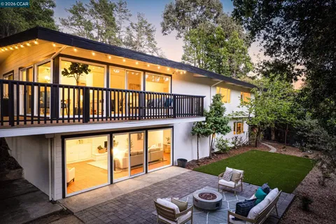 $1,695,000 | 8 Westwood Court, Orinda, CA 94563