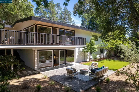 $1,695,000 | 8 Westwood Court, Orinda, CA 94563