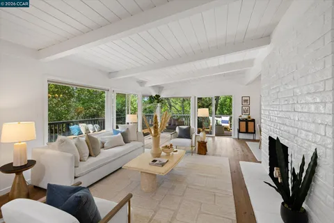 $1,695,000 | 8 Westwood Court, Orinda, CA 94563