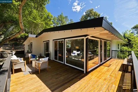 $1,695,000 | 8 Westwood Court, Orinda, CA 94563