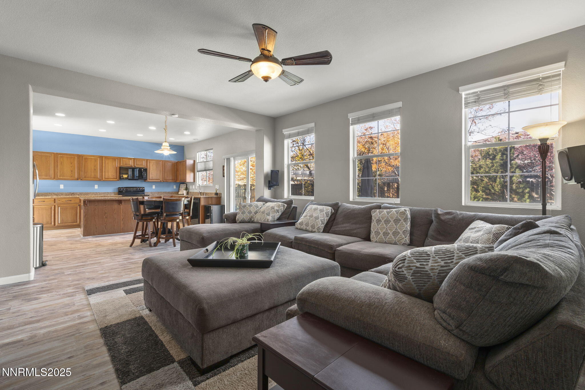 8963 Wynne Street Reno, NV 89506 - Photo 15 of 32 a living room with furniture and a large window