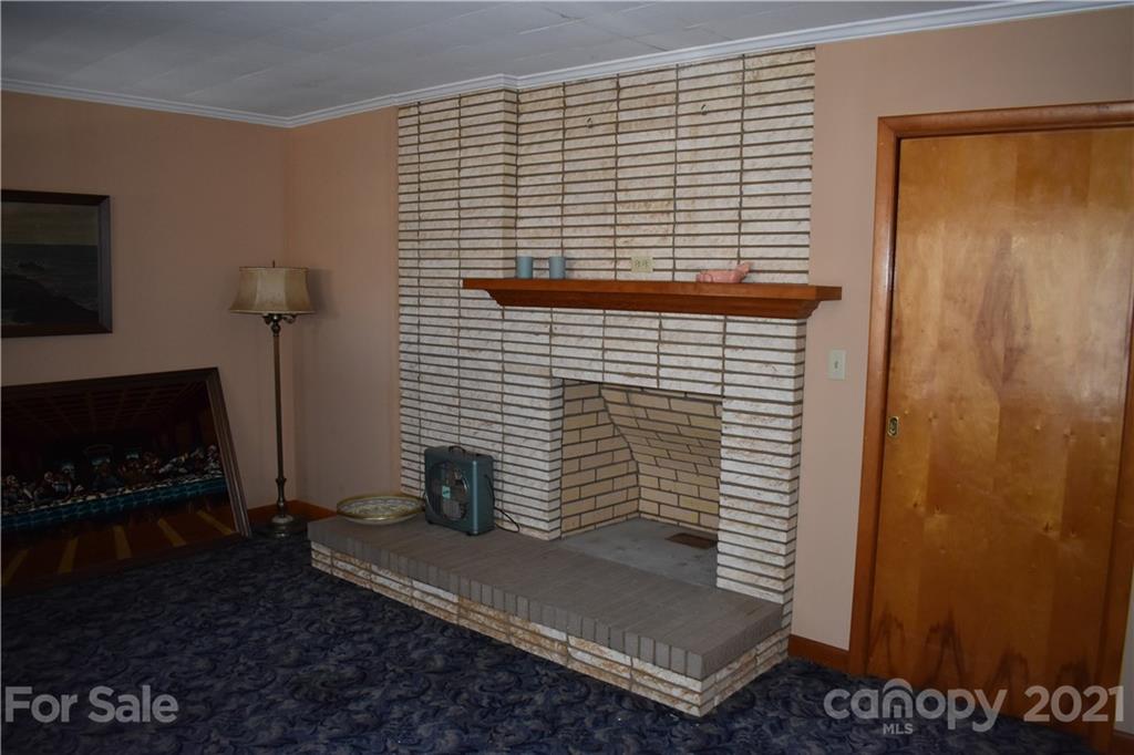 11611 Bringle Ferry Road Salisbury, NC 28146 - Photo 12 of 45 Gallery Image 12