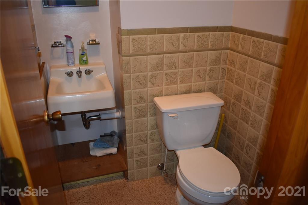 11611 Bringle Ferry Road Salisbury, NC 28146 - Photo 19 of 45 Gallery Image 19