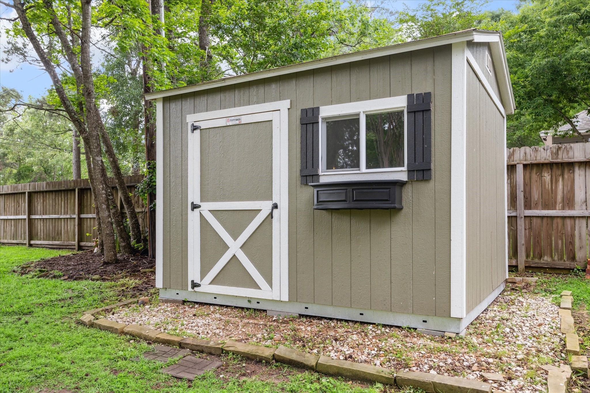 2420 Canter Lane Conroe, TX 77384 - Photo 20 of 24 a view of outdoor space yard and deck