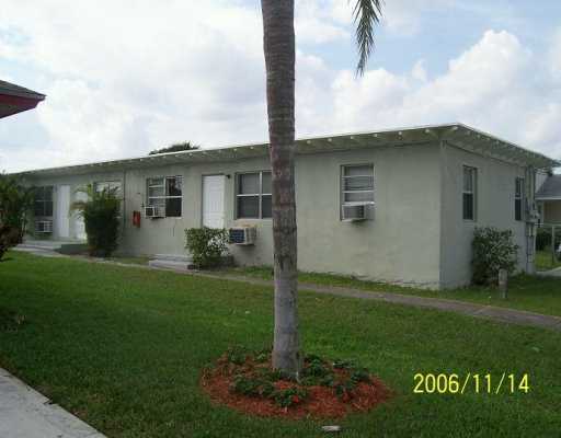 1355 West 36th Street Riviera Beach, FL 33404 - Photo 1 of 5 Primary Photo