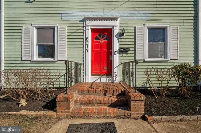 $380,000 | 6217 20th Avenue, Hyattsville, MD 20782