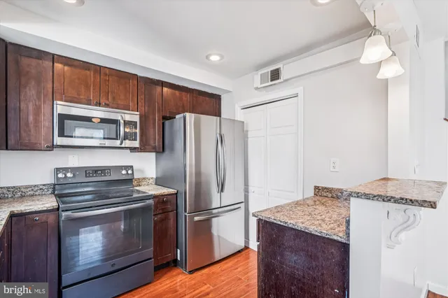 $380,000 | 6217 20th Avenue, Hyattsville, MD 20782