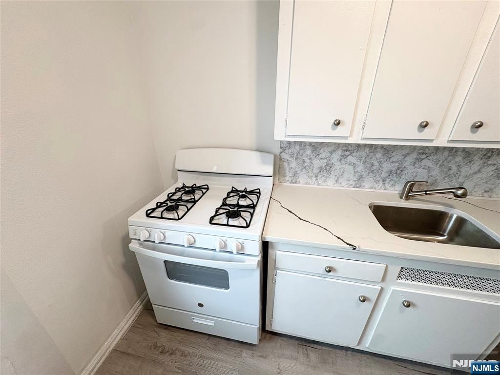 2205 North Central Road, Unit 4D Fort Lee, NJ 07024 - Photo 15 of 39
