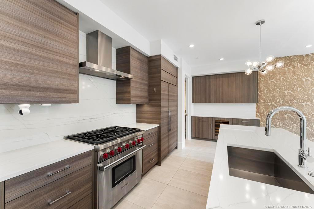 53 Southeast Seminole Street, Unit 1A Stuart, FL 34994 - Photo 13 of 76