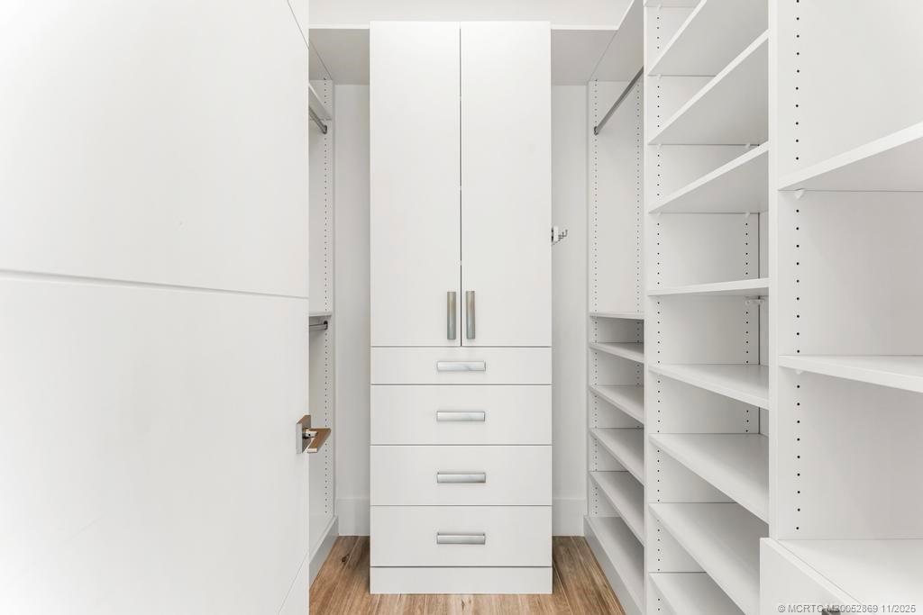 53 Southeast Seminole Street, Unit 1A Stuart, FL 34994 - Photo 33 of 76