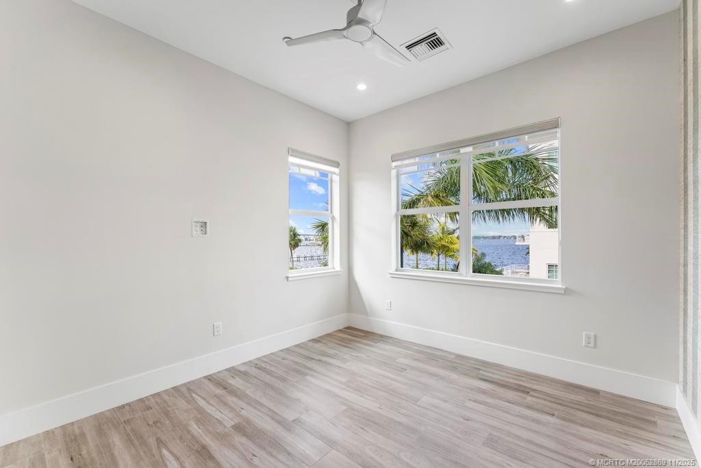 53 Southeast Seminole Street, Unit 1A Stuart, FL 34994 - Photo 44 of 76