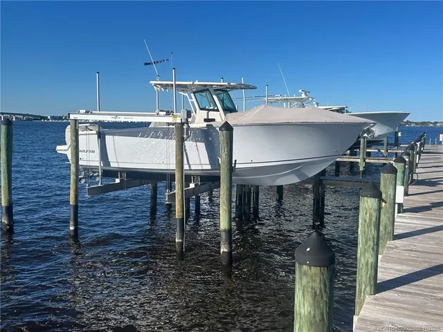 $1,150,000 | 53 Southeast Seminole Street, Unit 1A, Stuart, FL 34994