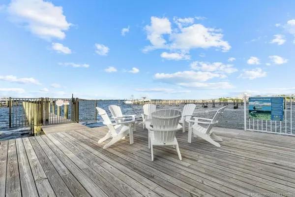 $995,000 | 53 Southeast Seminole Street, Unit 1A, Stuart, FL 34994