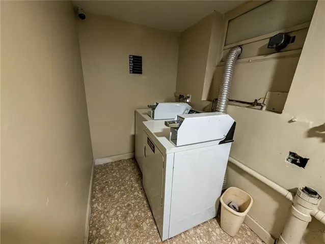 $1,600 | 1425 Manville Road, Unit 4, Woonsocket, RI 02895