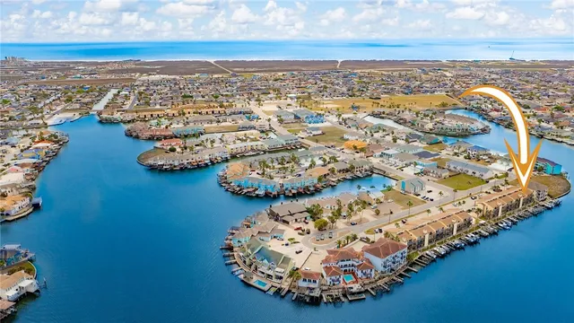 $2,000 | 15425 Fortuna Bay Drive, Unit 304, Corpus Christi, TX 78418