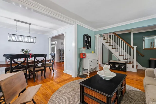 $725,000 | 74 Middle Quarter Road, Woodbury, CT 06798