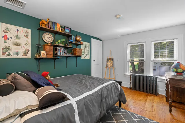 $725,000 | 74 Middle Quarter Road, Woodbury, CT 06798