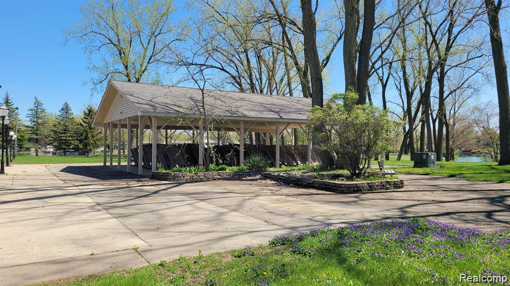 10001 Goodall Road, Unit 404 Durand, MI 48429 - Photo 47 of 50