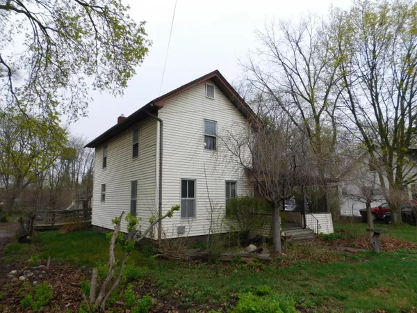$129,900 | 124 South Chipman Street, Owosso, MI 48867