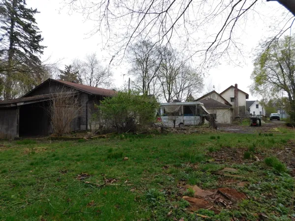 $129,900 | 124 South Chipman Street, Owosso, MI 48867